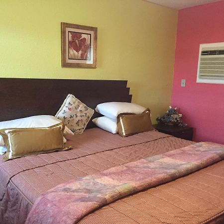 Destiny Inn Pleasantville Eksteriør bilde